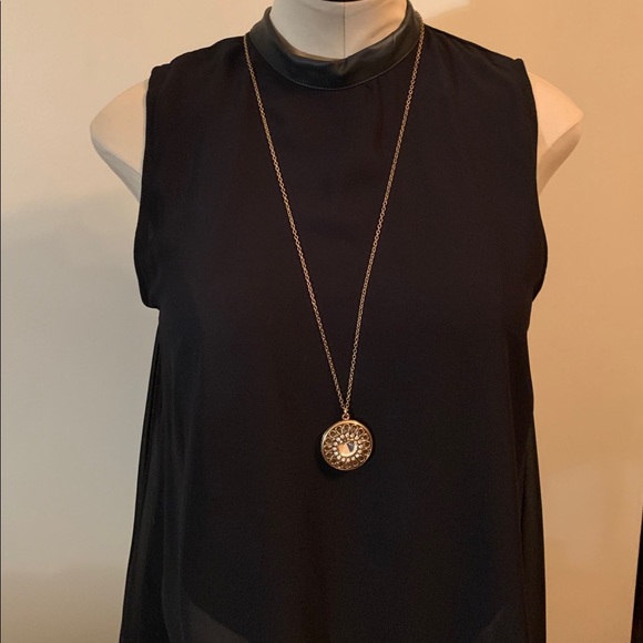 H&M High Low .Chic. Leather Woman Tops Blouses Size 8 - Picture 2 of 5